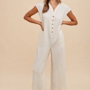 Annie Wear Button Detail Wide Leg Jumpsuit with Pockets- NEW WITH TAGS!
